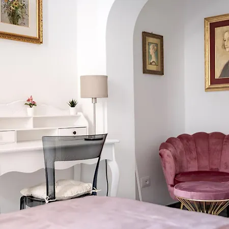 Via Ponte Alle Mosse, 19 - Charming - A Chic, Newly Renovated Near Tram Leopolda, A Few Min From Downtown * Florencia