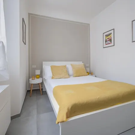 Via Ponte Alle Mosse, 19 - Charming - A Chic, Newly Renovated Near Tram Leopolda, A Few Min From Downtown Apartamento *
